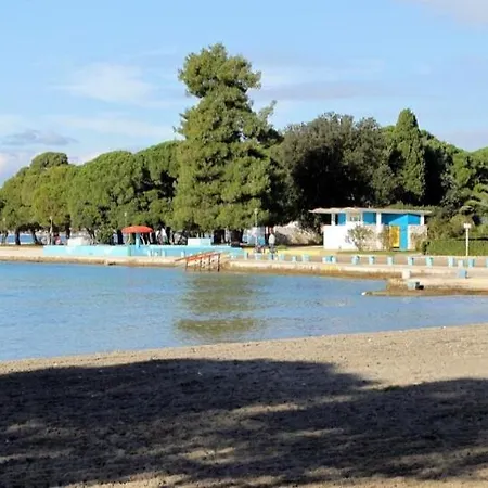 Apartman Danica *